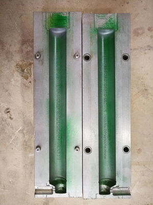 قالب لوله های پلاستیکی ISO9001 P20 S136 برای ماشین ساخت بطری