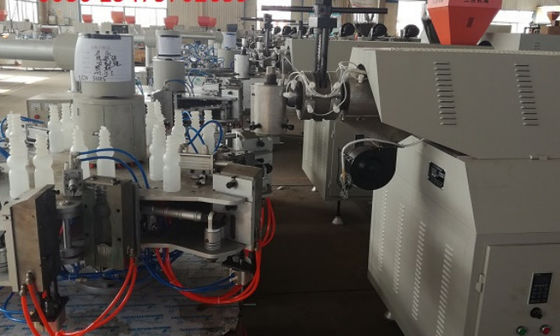 LDPE 1 لیتر ماشین قالب گیری 2000 کیلوگرم 8 ایستگاه ساخت بطری PVC
