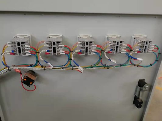 دستگاه قالب گیری اکستروژن اتوماتیک HydraulicTPU 380V 1300 کیلوگرم
