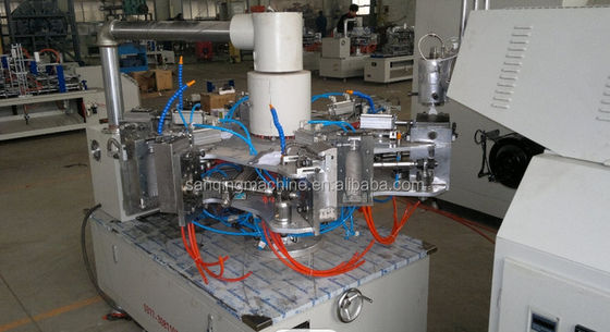 Hdpe / Ldpe Rotary Blow Molding Machine 2/4/6/8 قالب